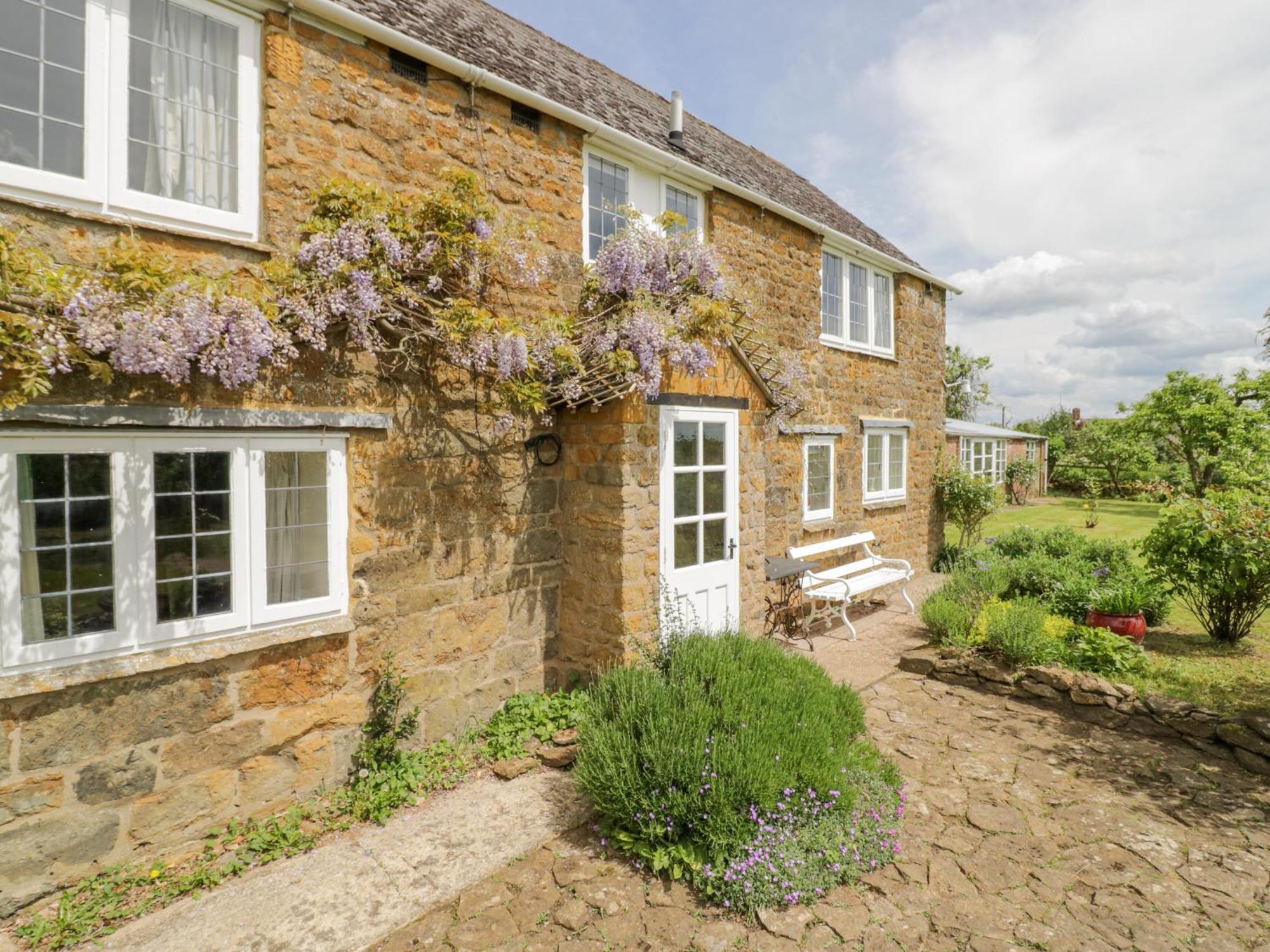 Villa Priors Mead Banbury Esterno foto